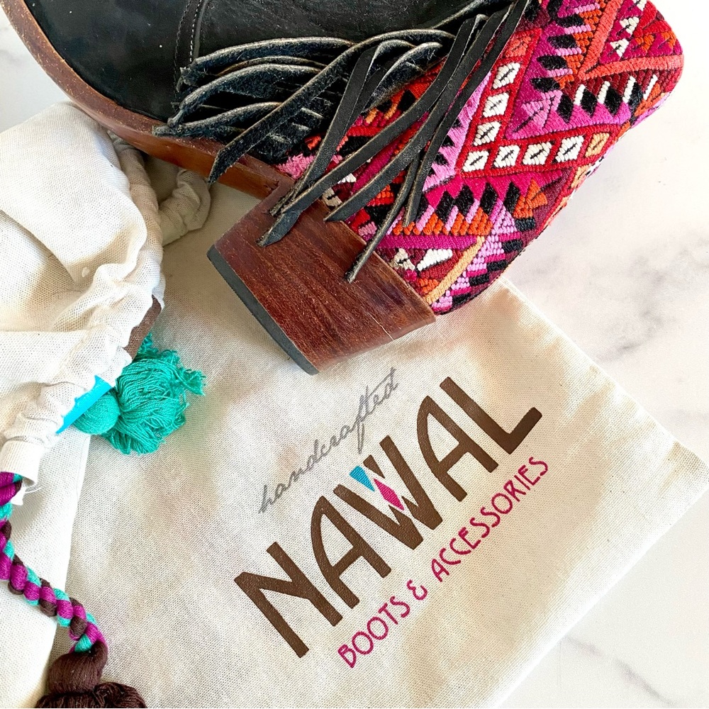 Nawal Booties - Picture 14 of 14